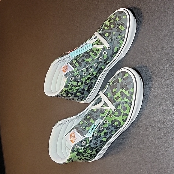 Vans Shoes - Vans Comfy Cush Sk-8 Hi Sneaker Green Leopard Print 🐆 (Cactus / Scarab)